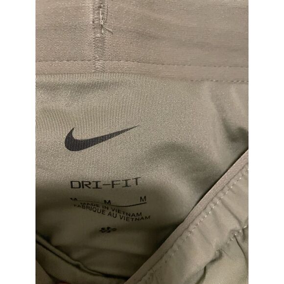 Nike Dri Fit Green Running Shorts Size M Green Active Gym Workout - Picture 3 of 5